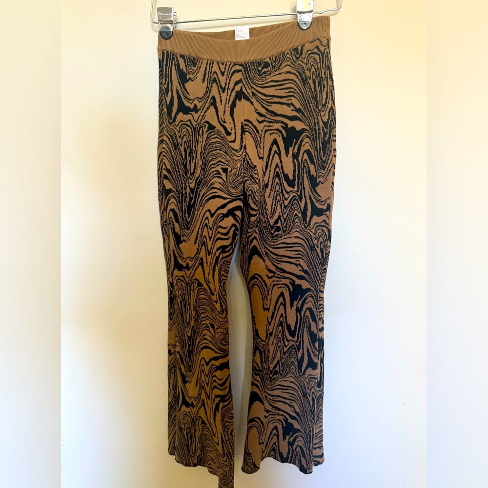 Good American Brown and Black Patterned Women's Pants
